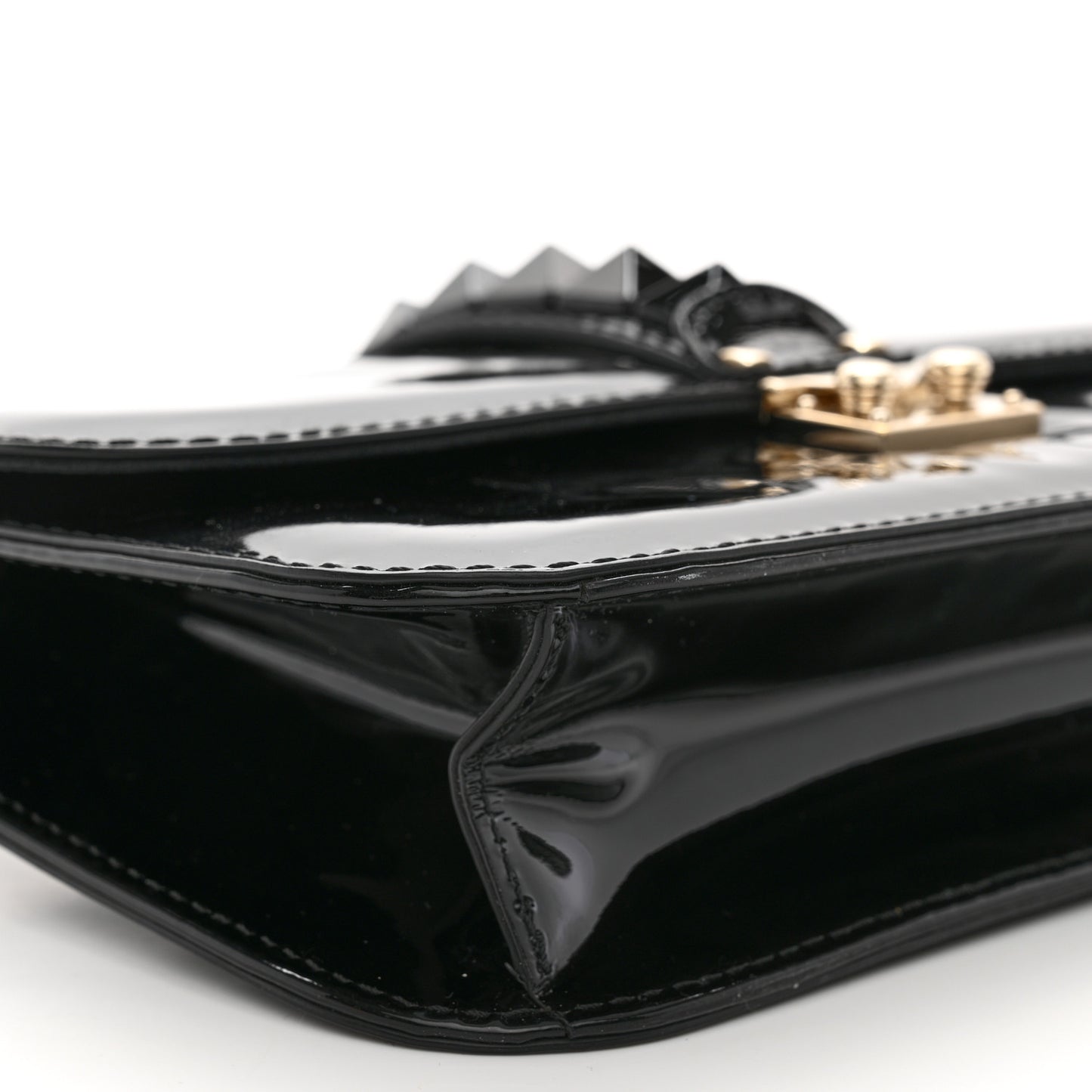 Patent Monochrome Medium Glam Lock Rockstud Flap Black