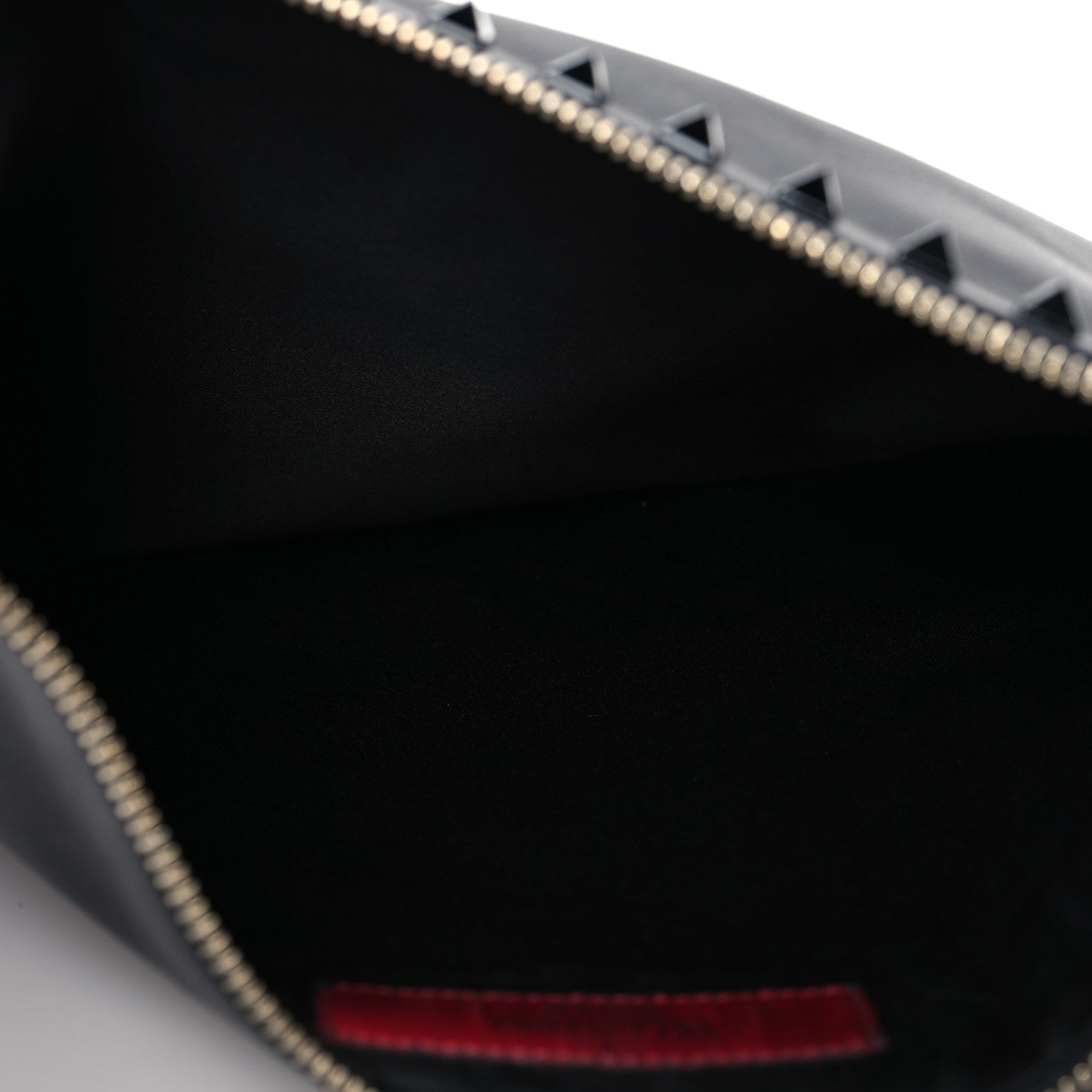 Valentino Garavani Nappa Monochrome Large Rockstud Zip Pouch Black 5 of 6