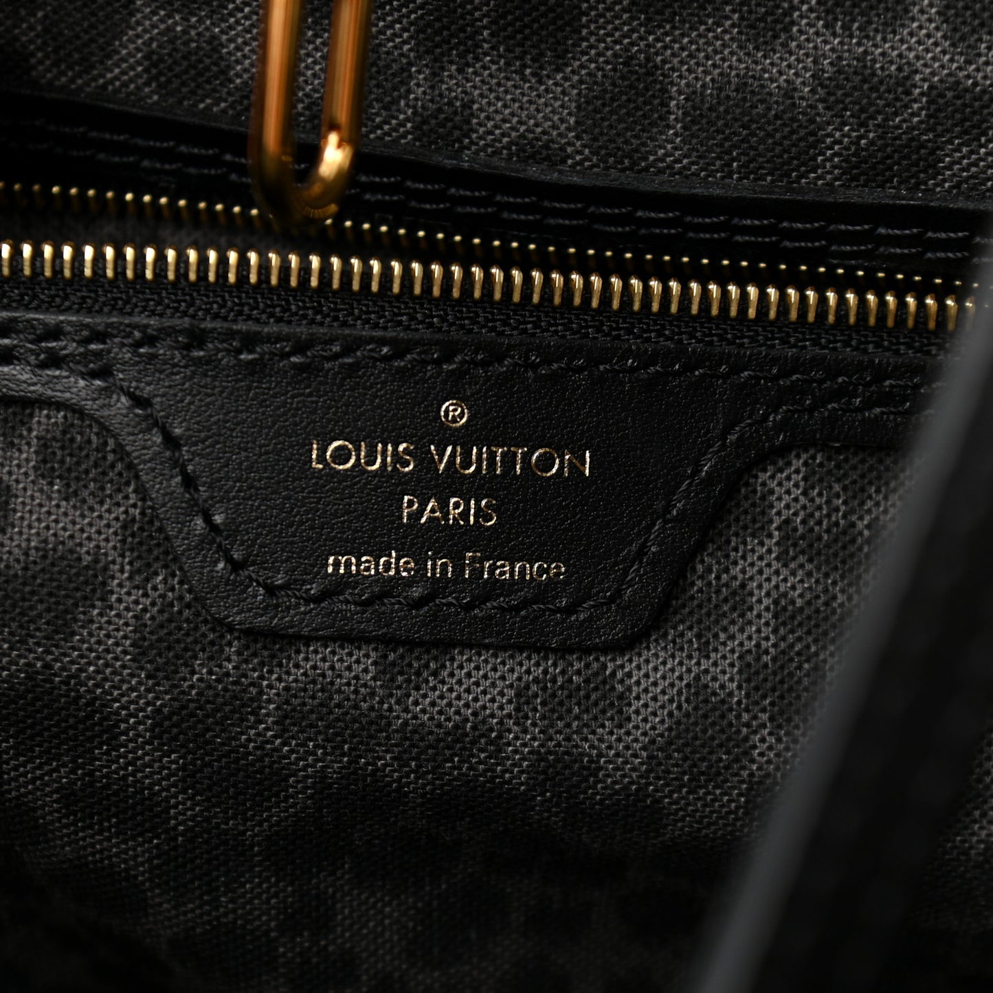Monogram Giant Wild At Heart Neverfull MM Black
