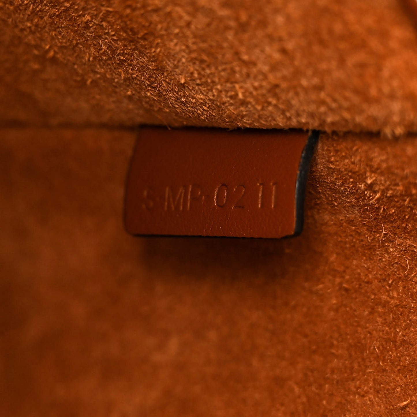 Smooth Calfskin Bucket 16 Bag Tan