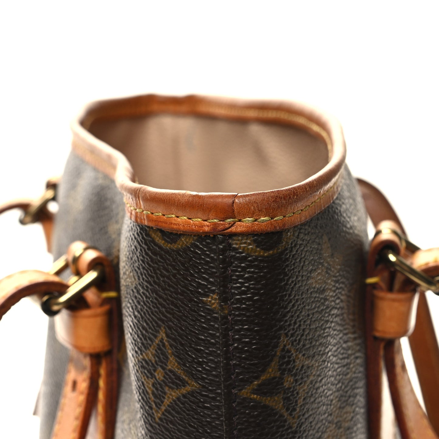 Monogram Petit Bucket 23