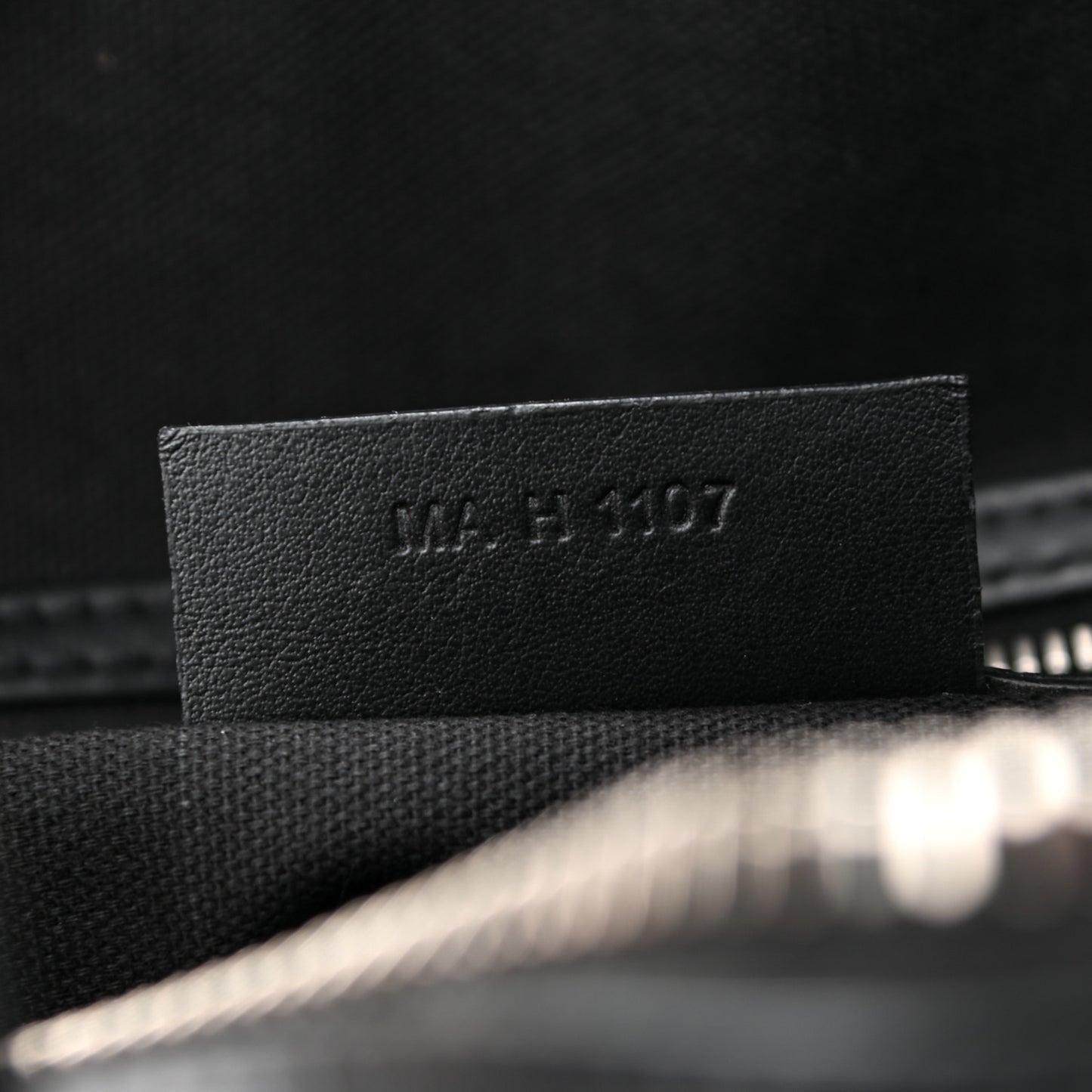 Waxed Calfskin Small Nightingale Logo Strap Black