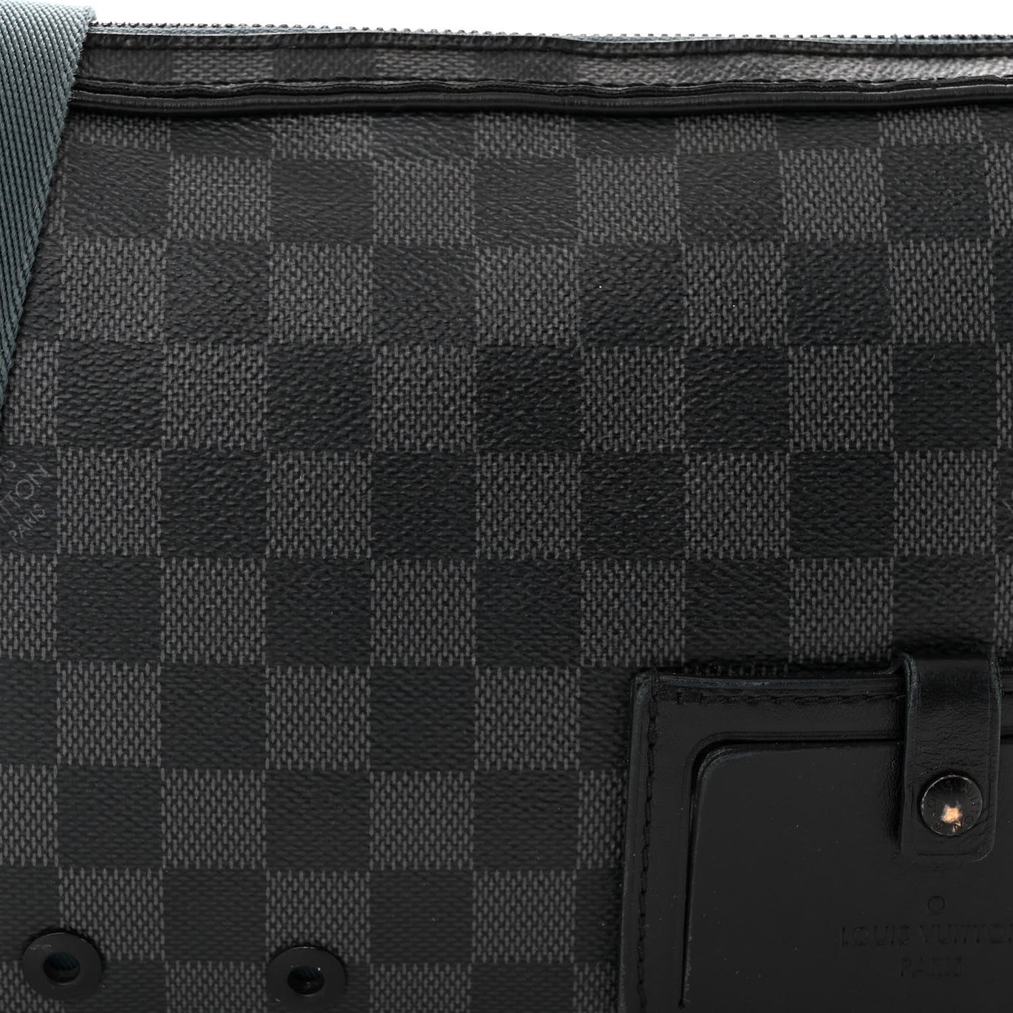 Damier Graphite Alpha Messenger Bag