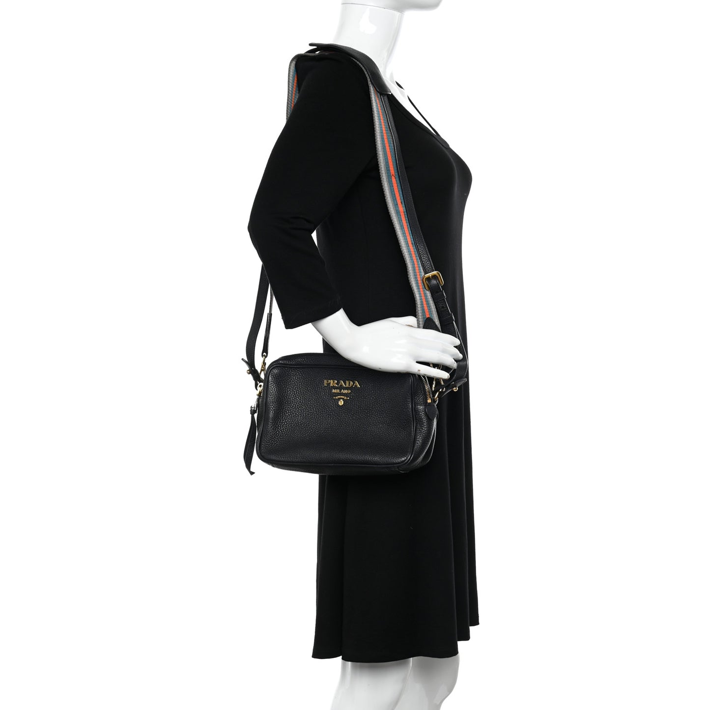 Vitello Daino Medium Double Zip Shoulder Bag Black
