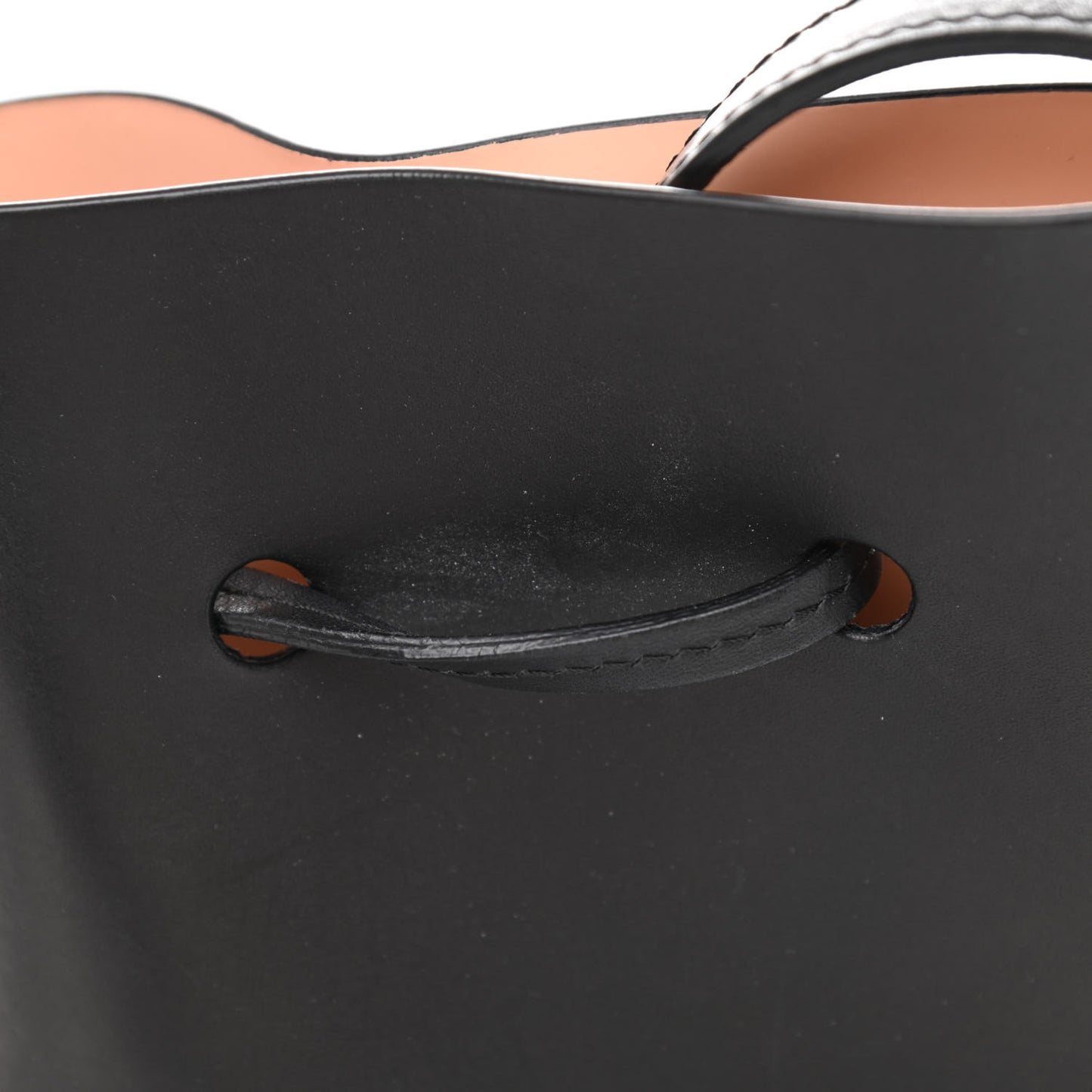 Vegetable Tanned Calfskin Bucket Bag Black Ballerina