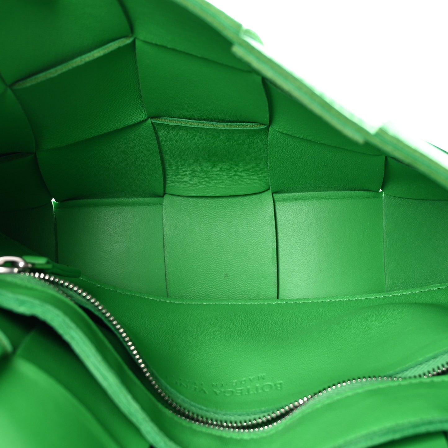 Lambskin Maxi Intrecciato Cassette Crossbody Bag Grass
