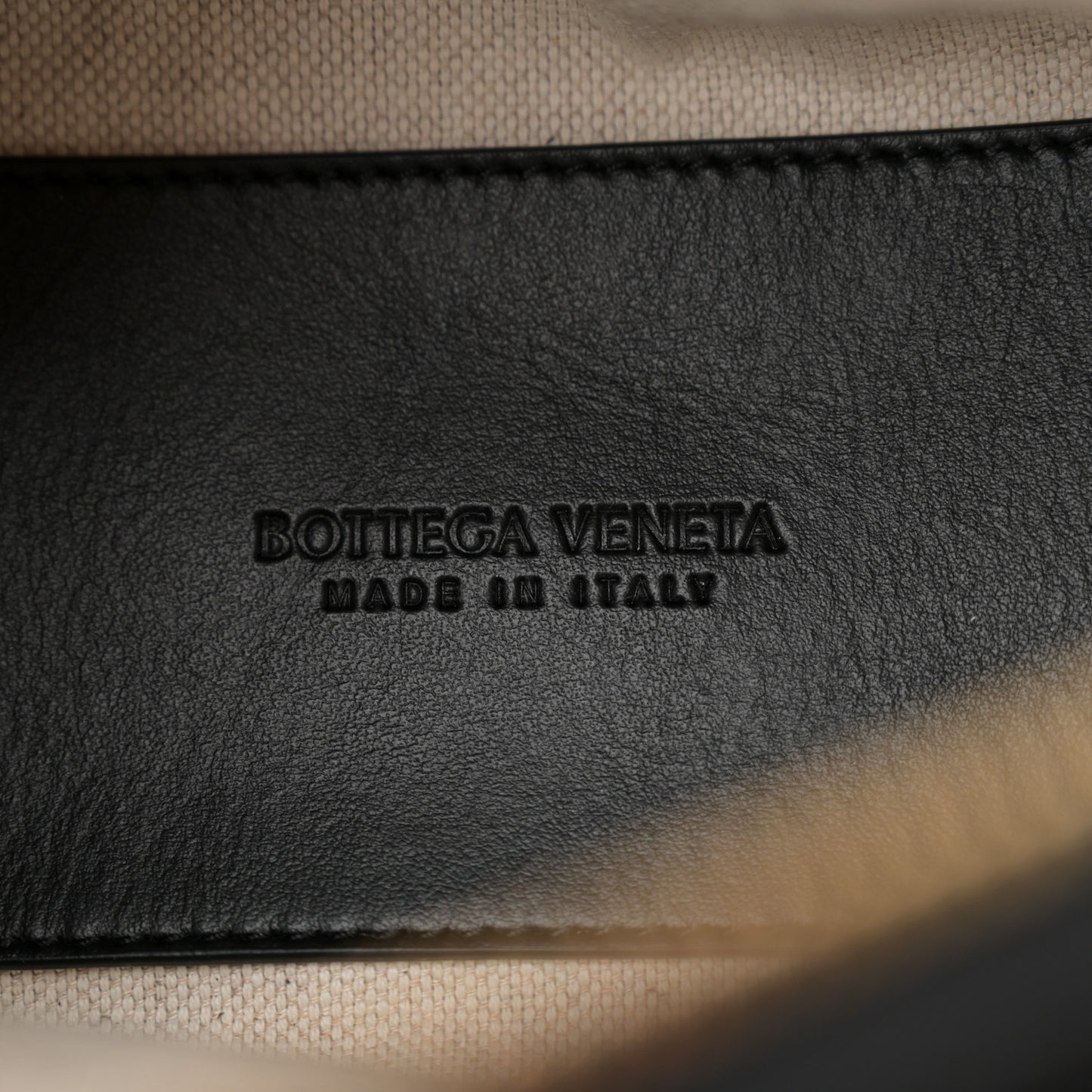 Calfskin Intrecciato Small Loop Top Handle Black
