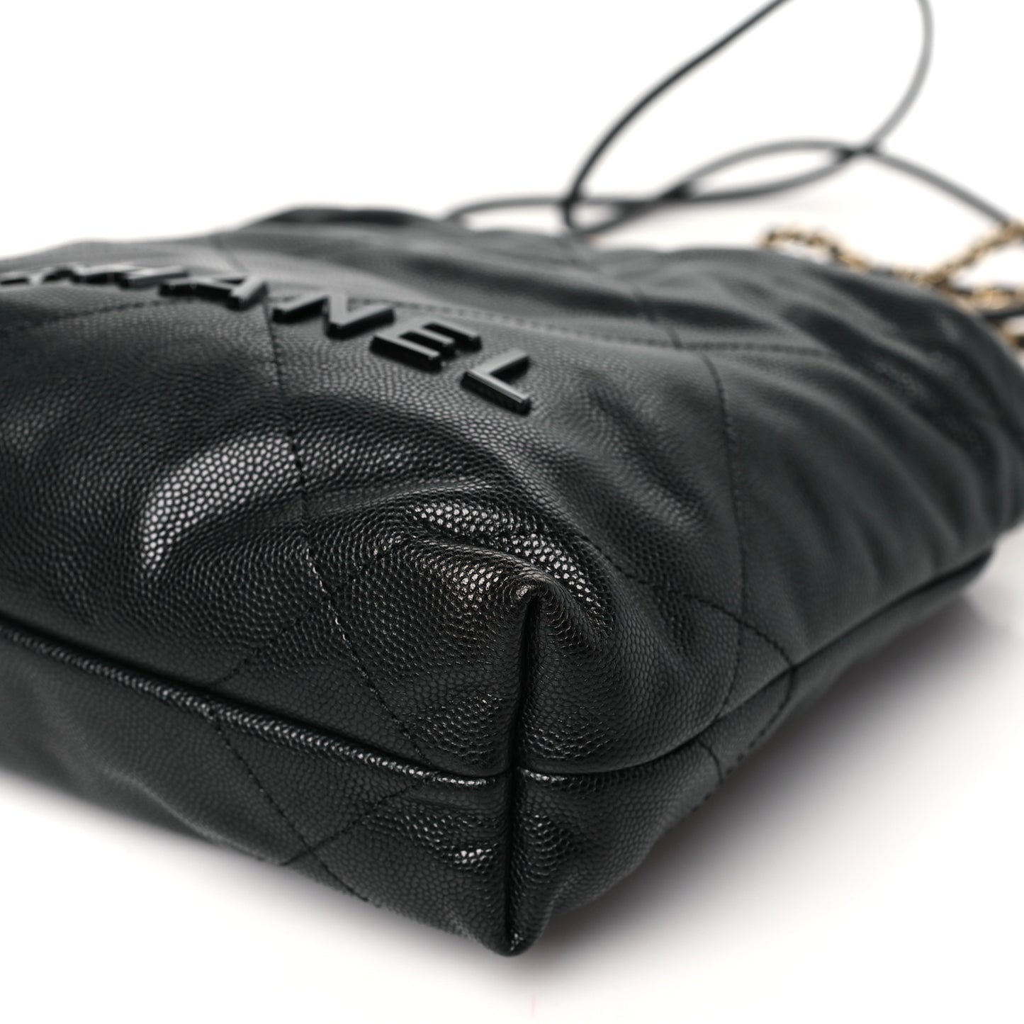 Shiny Caviar Quilted Monochrome Mini Chanel 22 Black