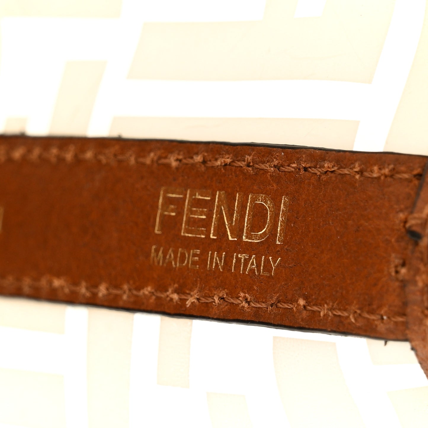 TPU FF Vitello Aura F is Fendi Grande Mon Tresor Bucket Bag White Cuoio