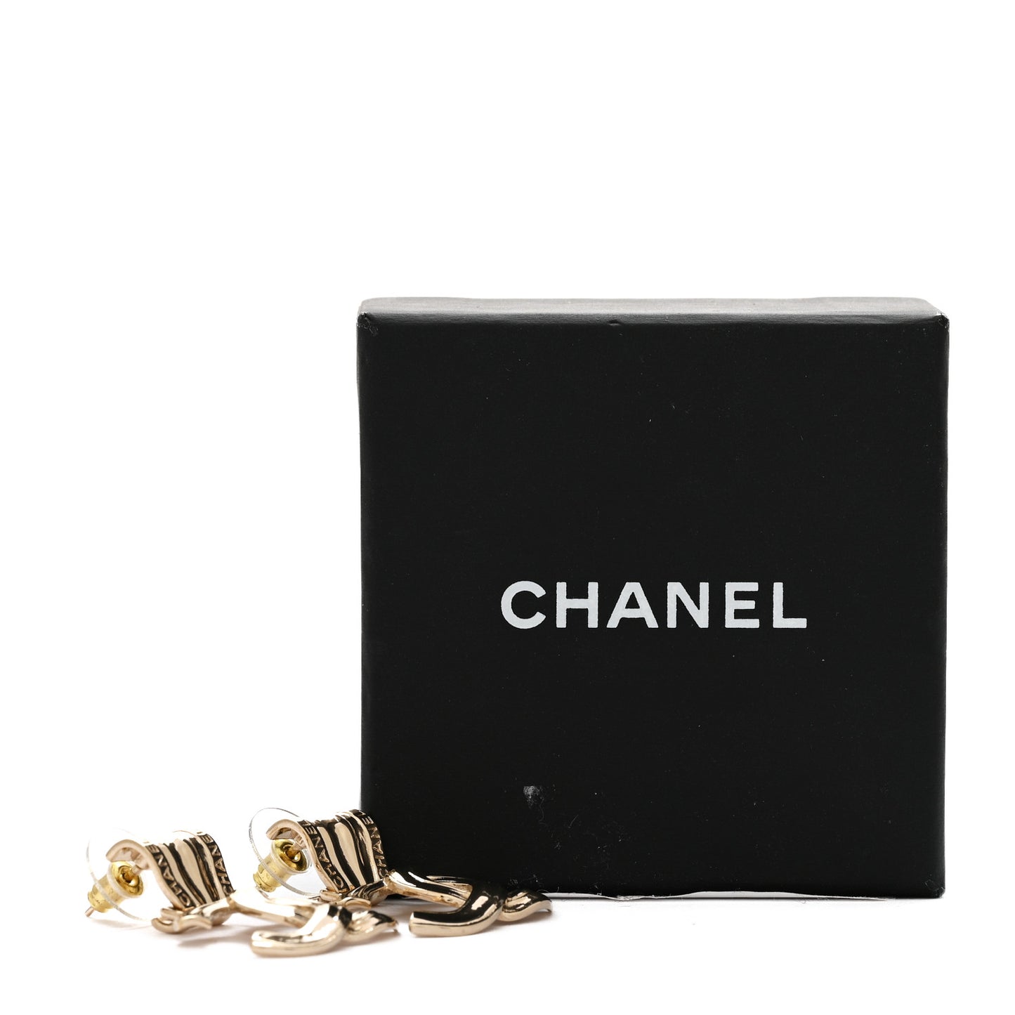 Metal CC Drop Earrings Gold