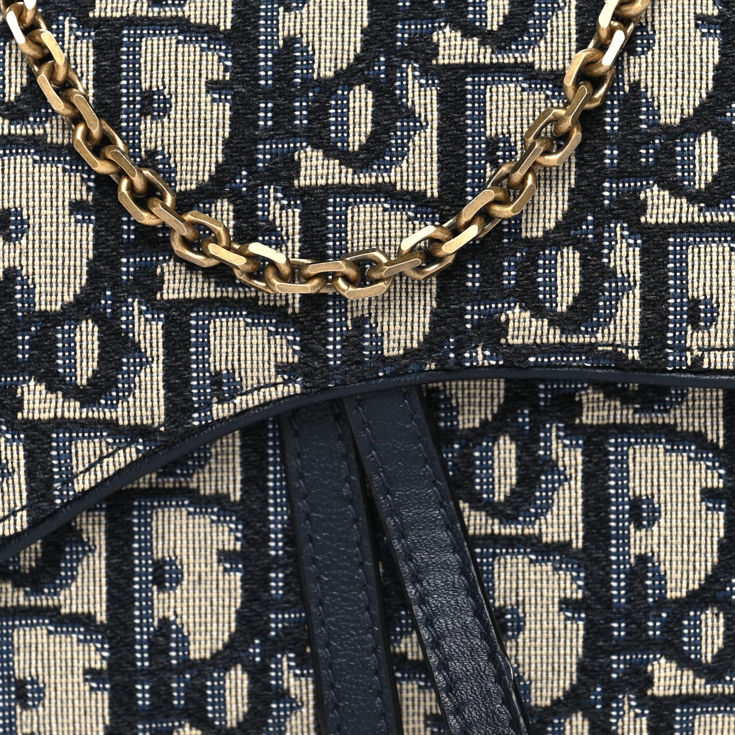 Oblique Saddle Chain Long Wallet Blue