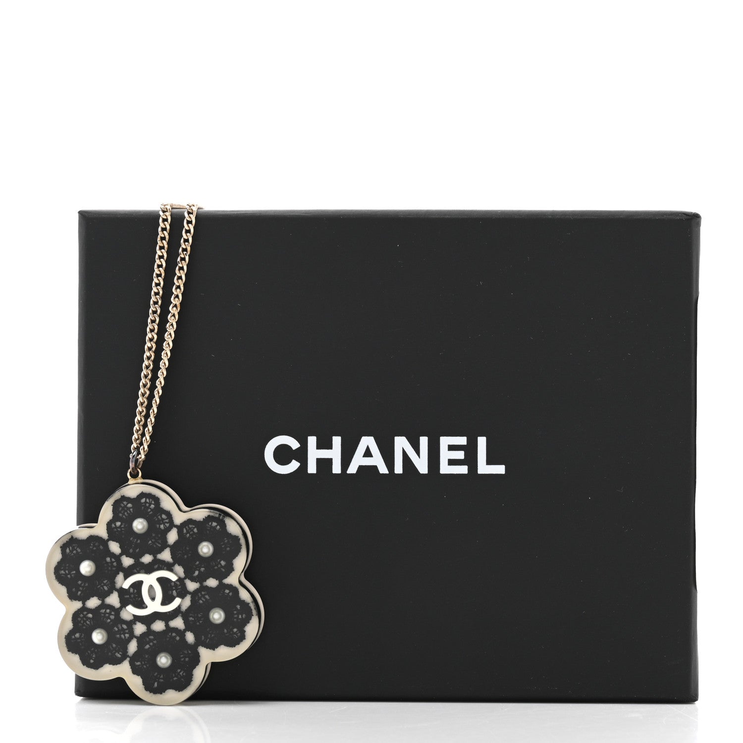 Chanel Resin Pearl Lace CC Necklace Black Gold 9 of 9