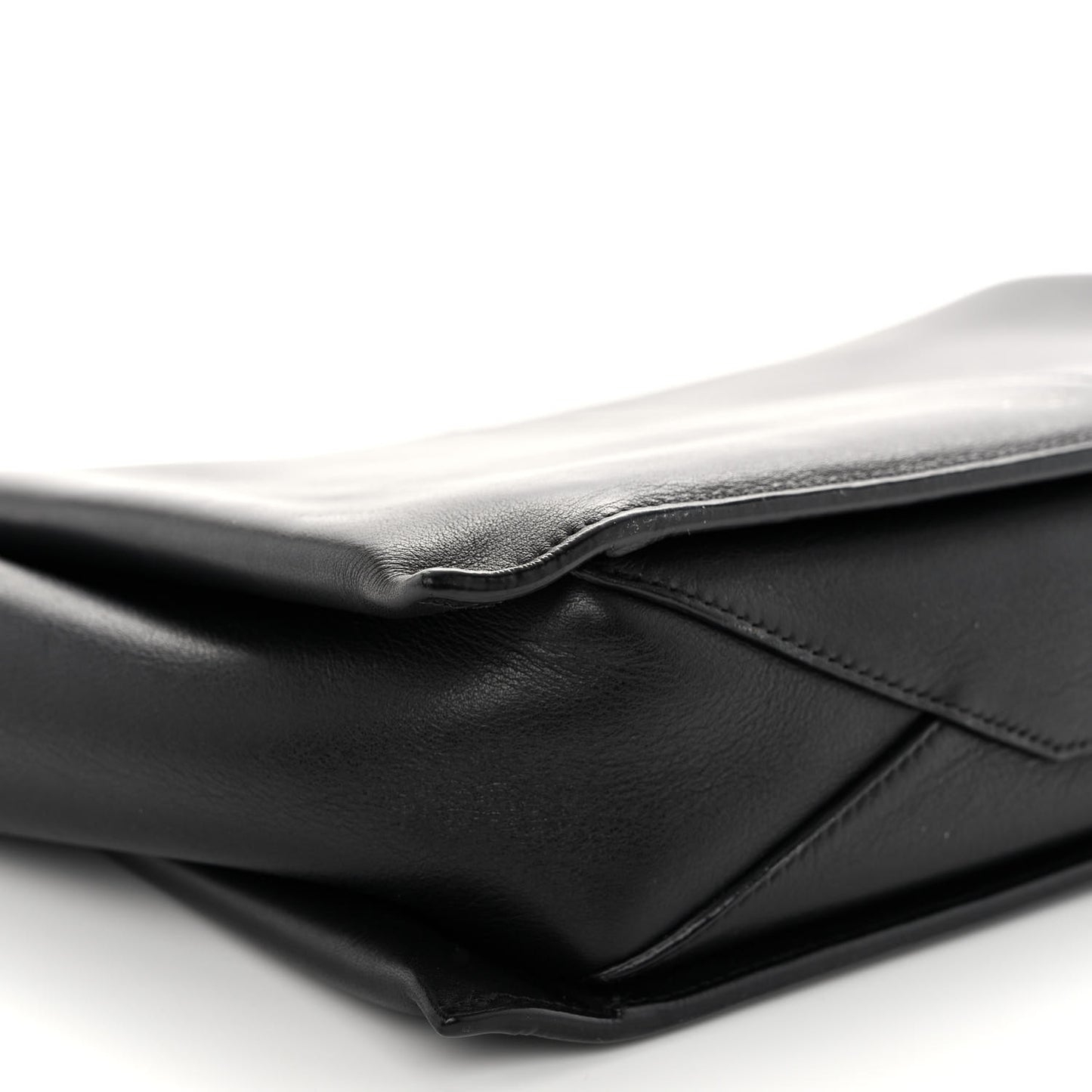 Smooth Calfskin Tri-Fold Clutch on Chain Black