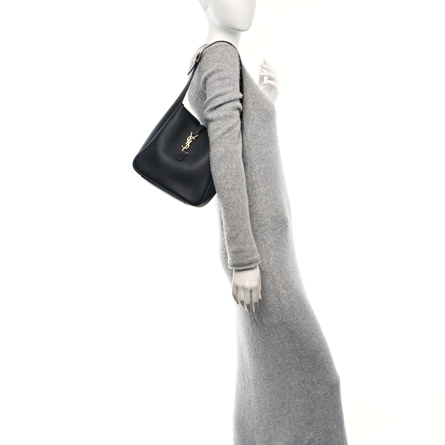 Smooth Calfskin Small Le 5 A 7 Soft Hobo Black