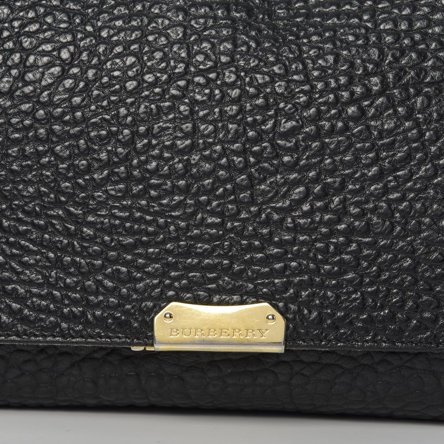 Signature Grain Large Mildenhall Shoulder Bag Black