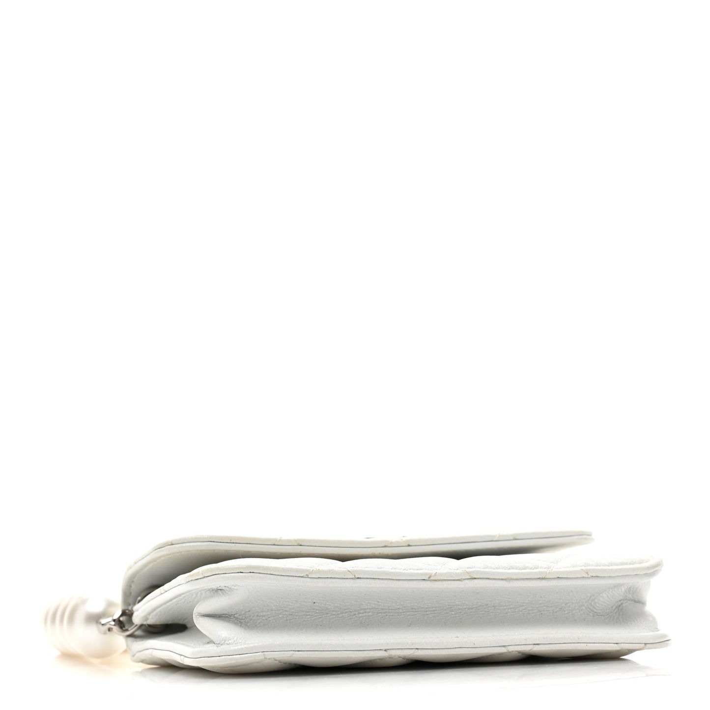 Calfskin Quilted Maxi Pearls Clutch With Chain White