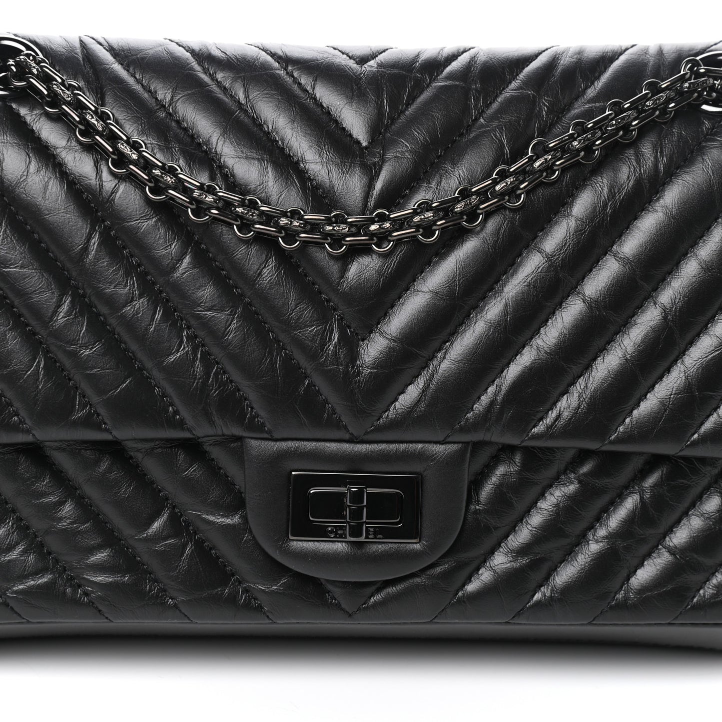 Aged Calfskin Chevron Quilted 2.55 Reissue 225 Flap So Black