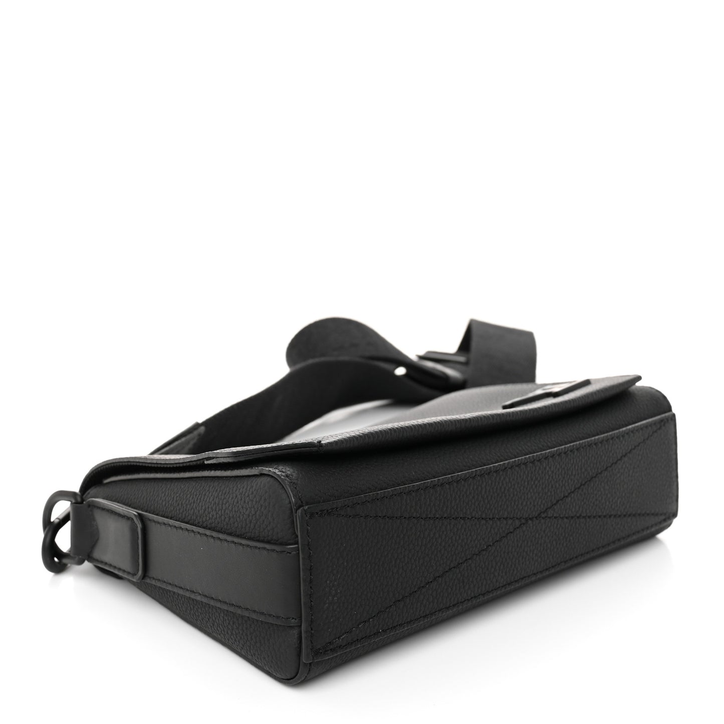 Calfskin Aerogram Takeoff Messenger PM Black