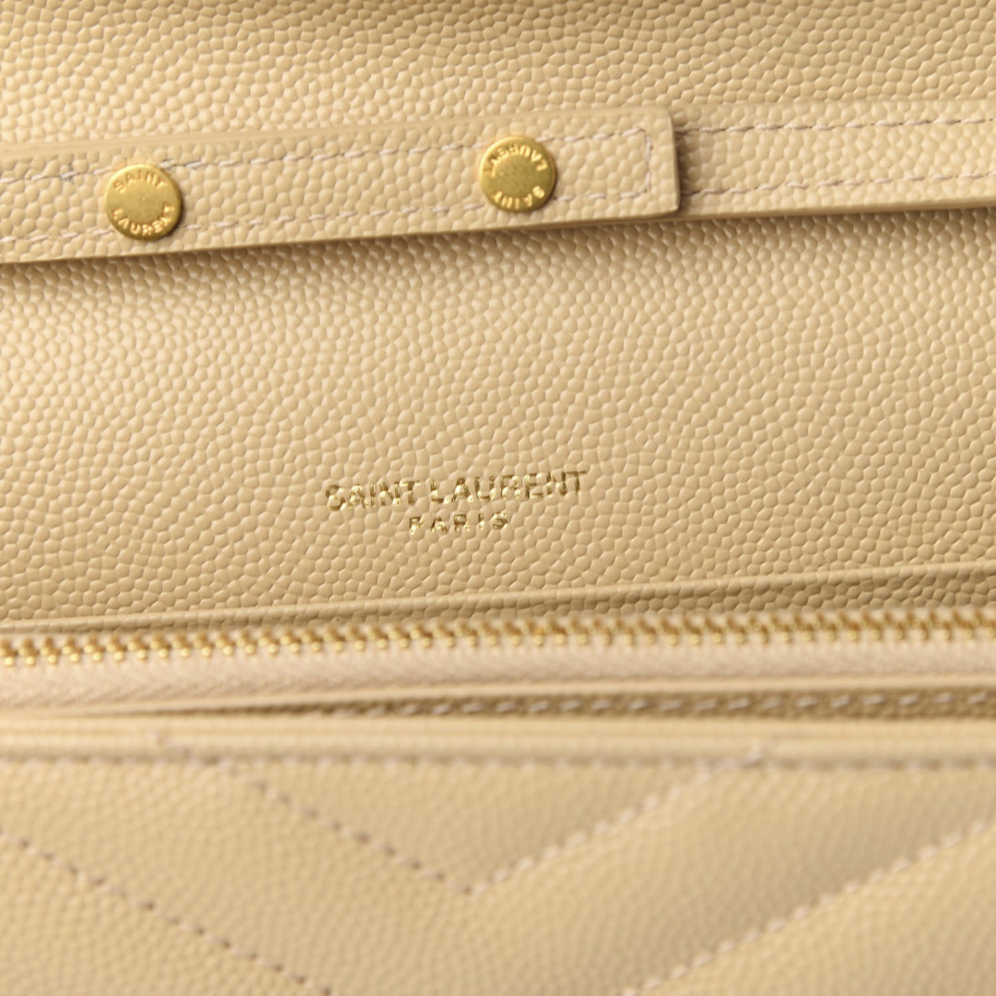 Grain De Poudre Matelasse Chevron Monogram Chain Wallet Nude Powder