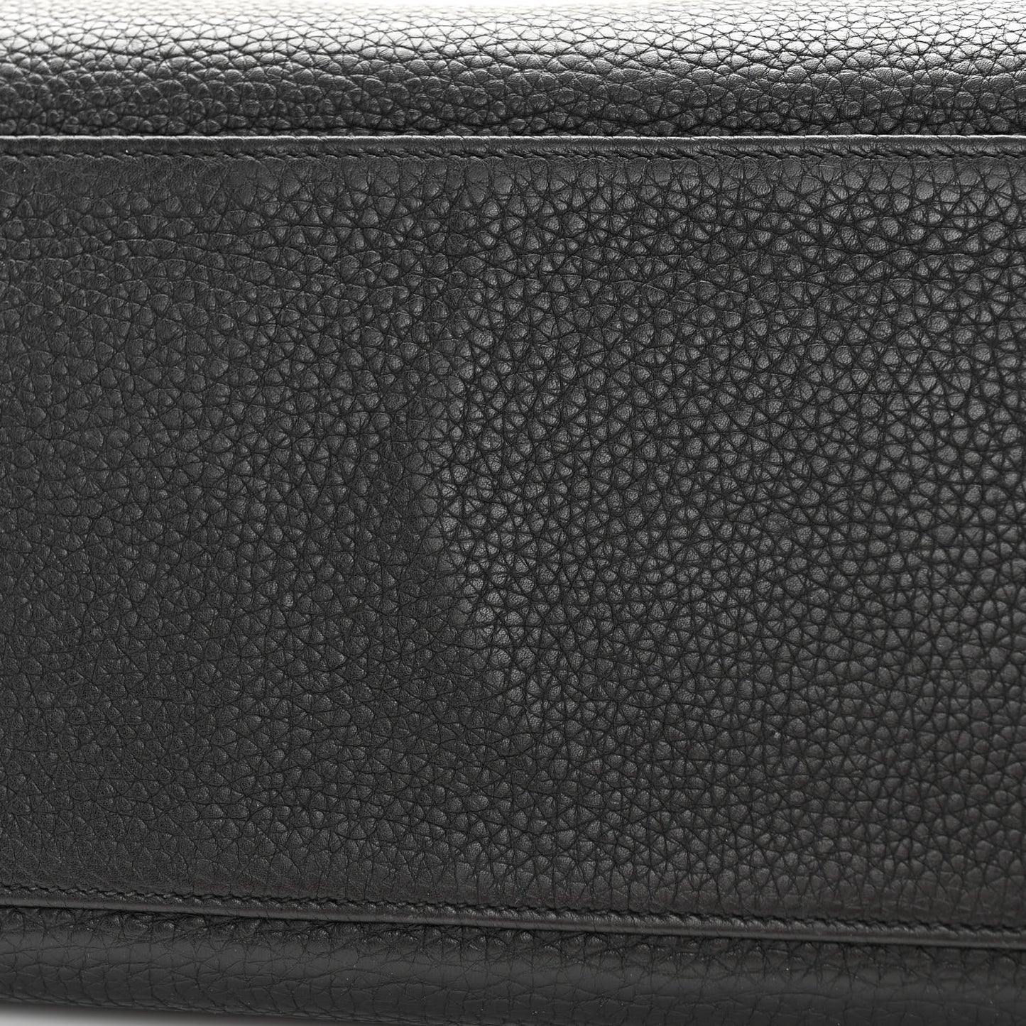 Togo Kelly Retourne 40 Black
