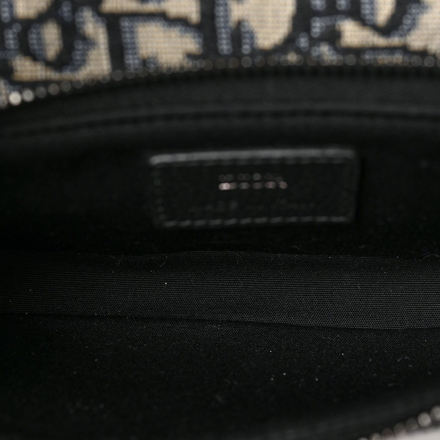 Oblique Arm Pouch Blue