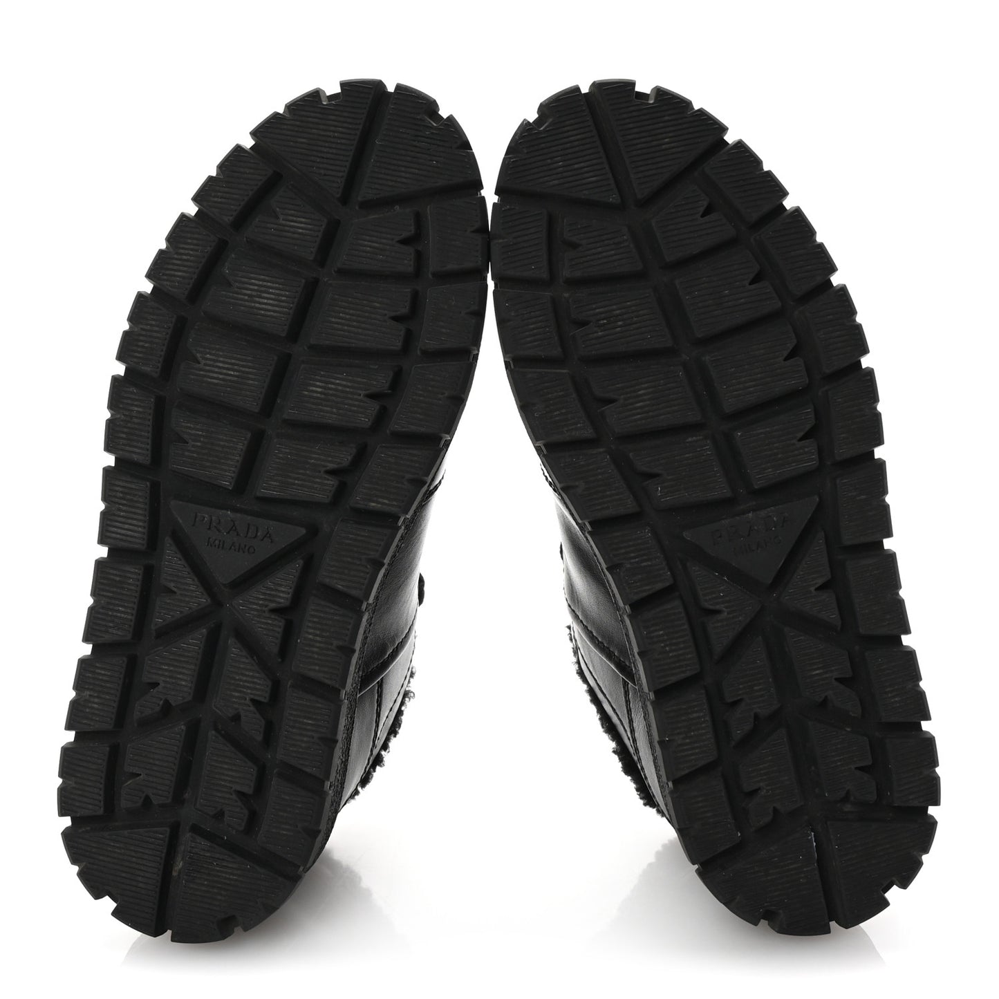 Calfskin Shearling Metal Triangle Logo Sneakers 35.5 Black
