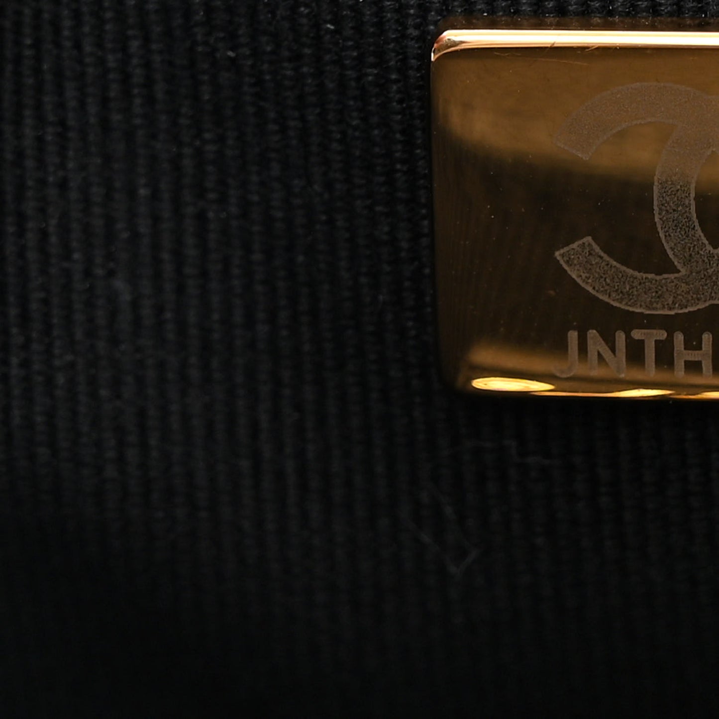 Caviar Quilted Small Chain Around Boy Flap Black