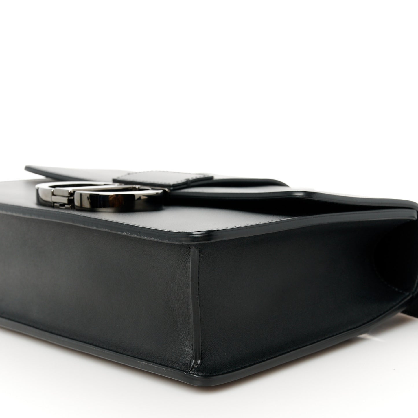 Smooth Calfskin 30 Montaigne Flap Bag Black