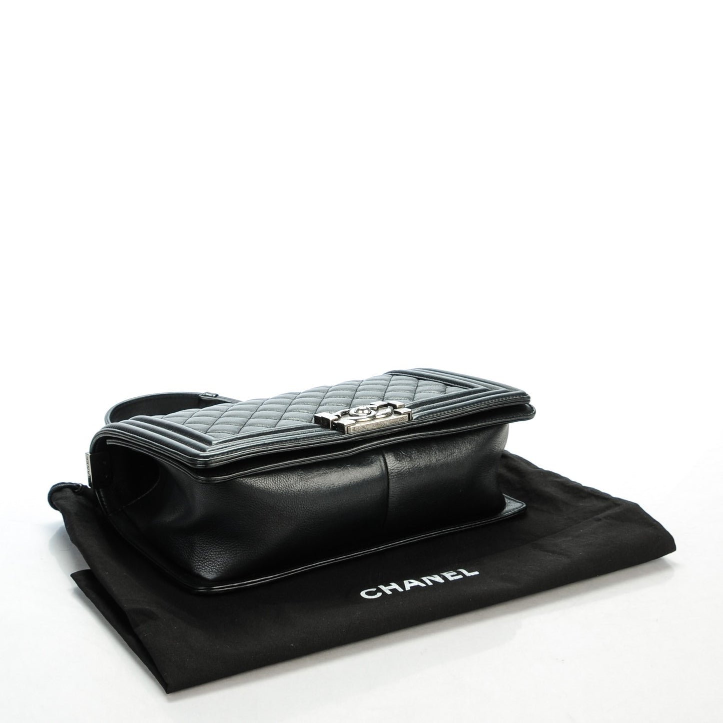 Calfskin Quilted Medium Boy Flap Black