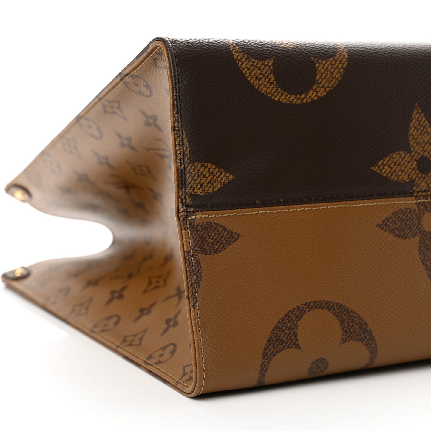 Reverse Monogram Giant Onthego GM