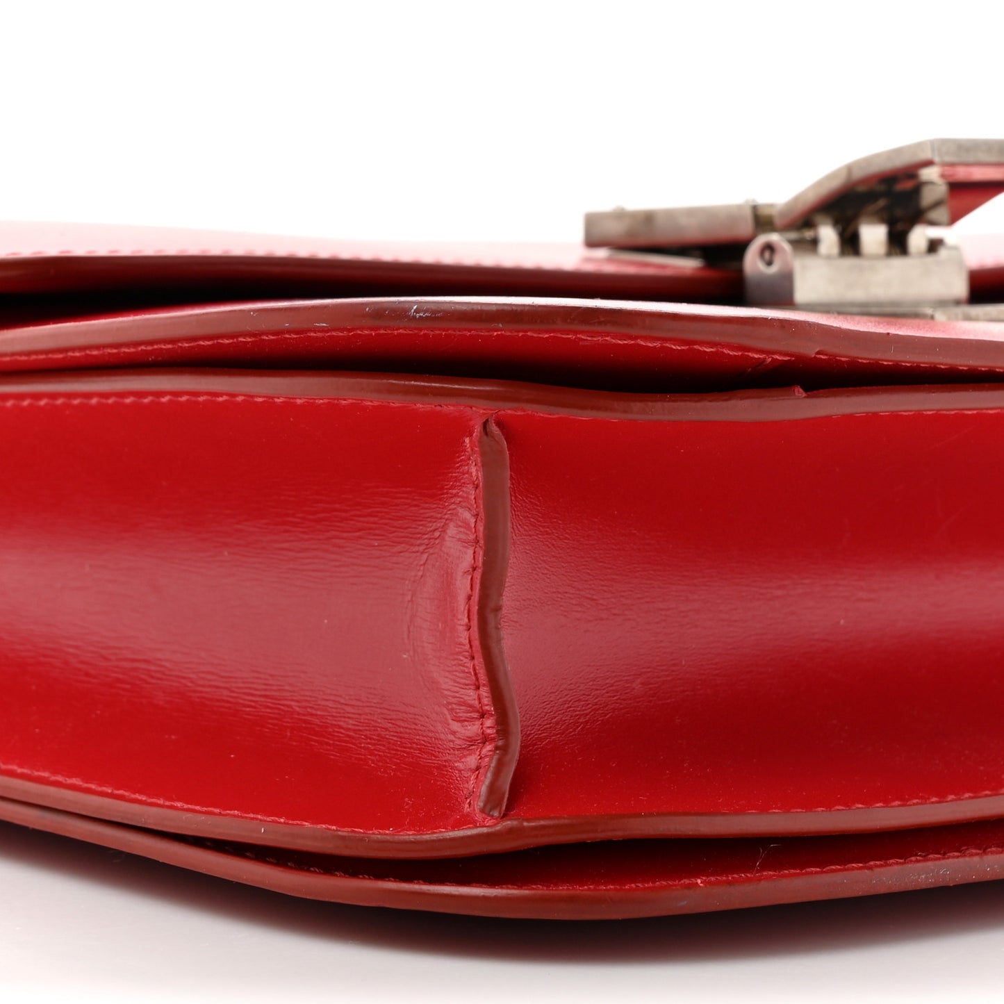 Box Calfskin Medium Classic Box Flap Bag Red