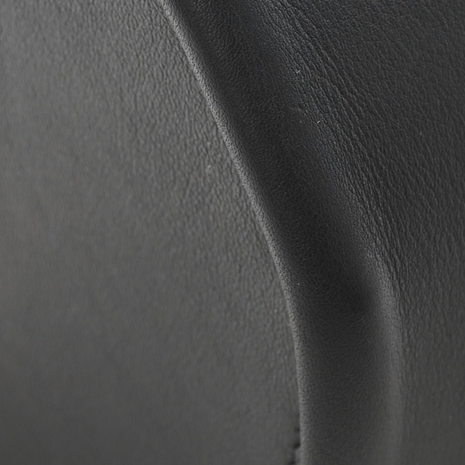 Hermes Veau Voloptu Sac Maximors Black 8 of 9