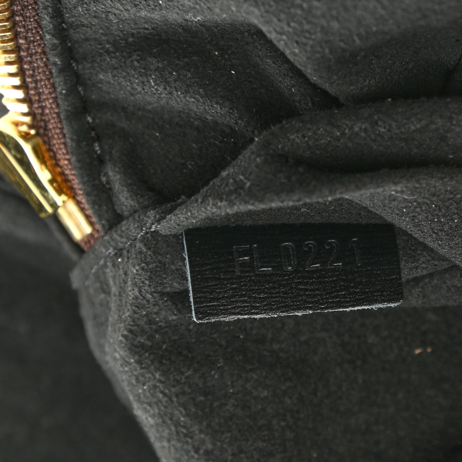 Louis Vuitton Reverse Monogram Vanity PM 7 of 10