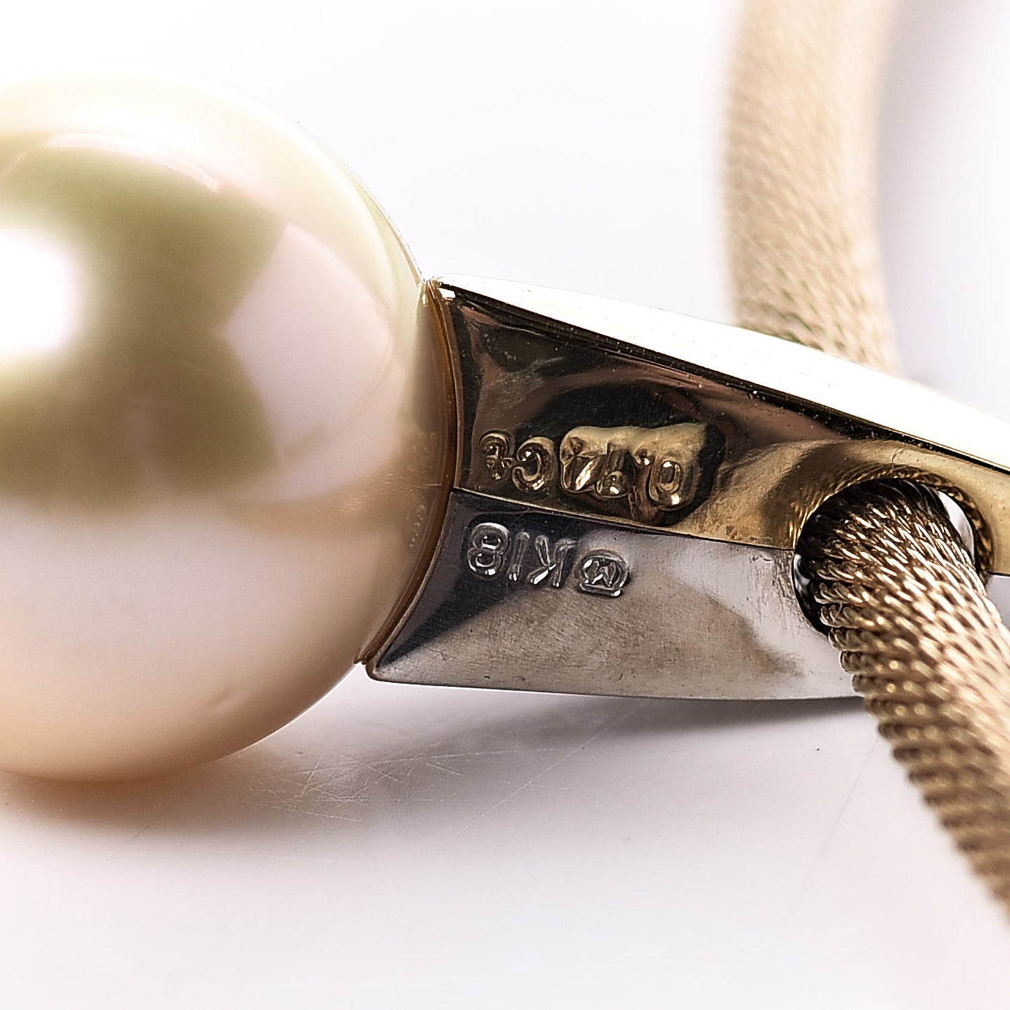 18K Yellow White Gold Diamond Pearl 11.5mm Pendant Necklace