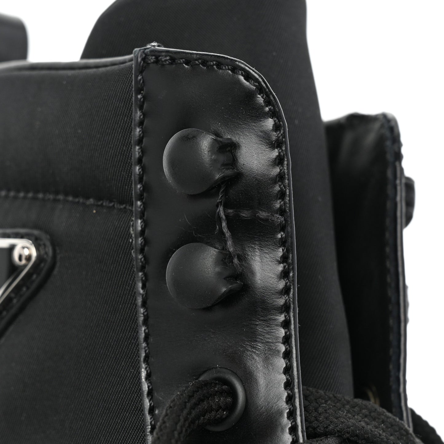 Spazzolato Re-Nylon Metal Triangle Logo Lace Up 85mm Boots 39 Black