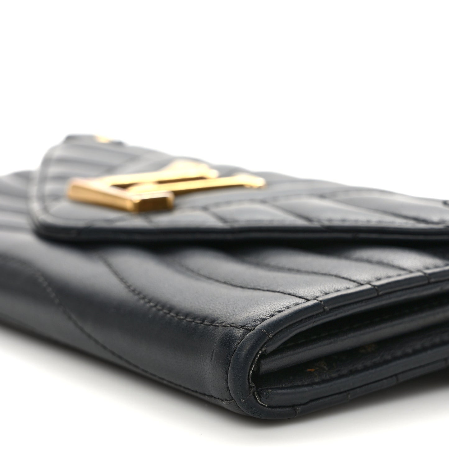 Calfskin New Wave Long Wallet Black