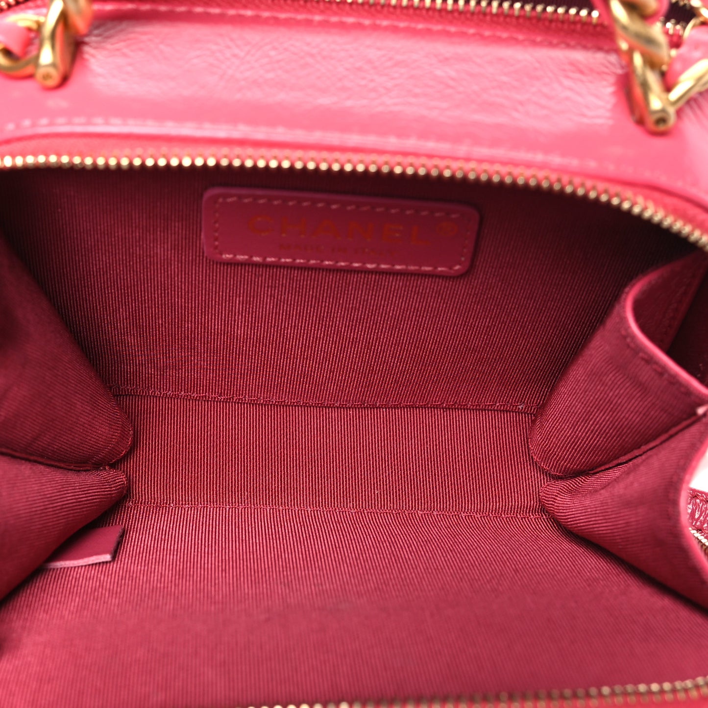 Crumpled Calfskin Quilted Mini Get Round Top Handle Vanity Case Pink