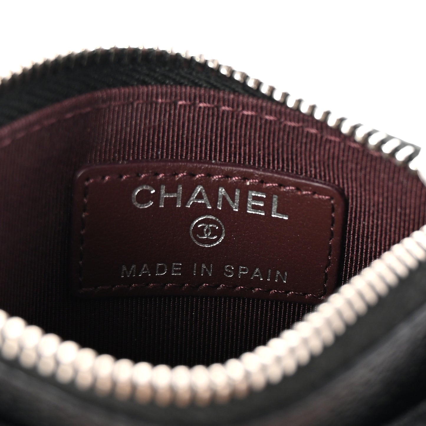 Caviar Quilted CC Zip Card Holder Black