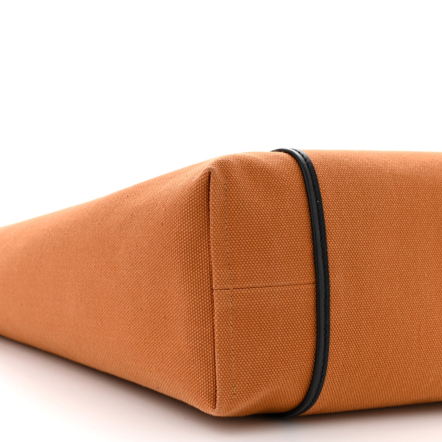 H Canvas Vache Hunter Swift Etriviere Pocket 27 Bag Gold Black