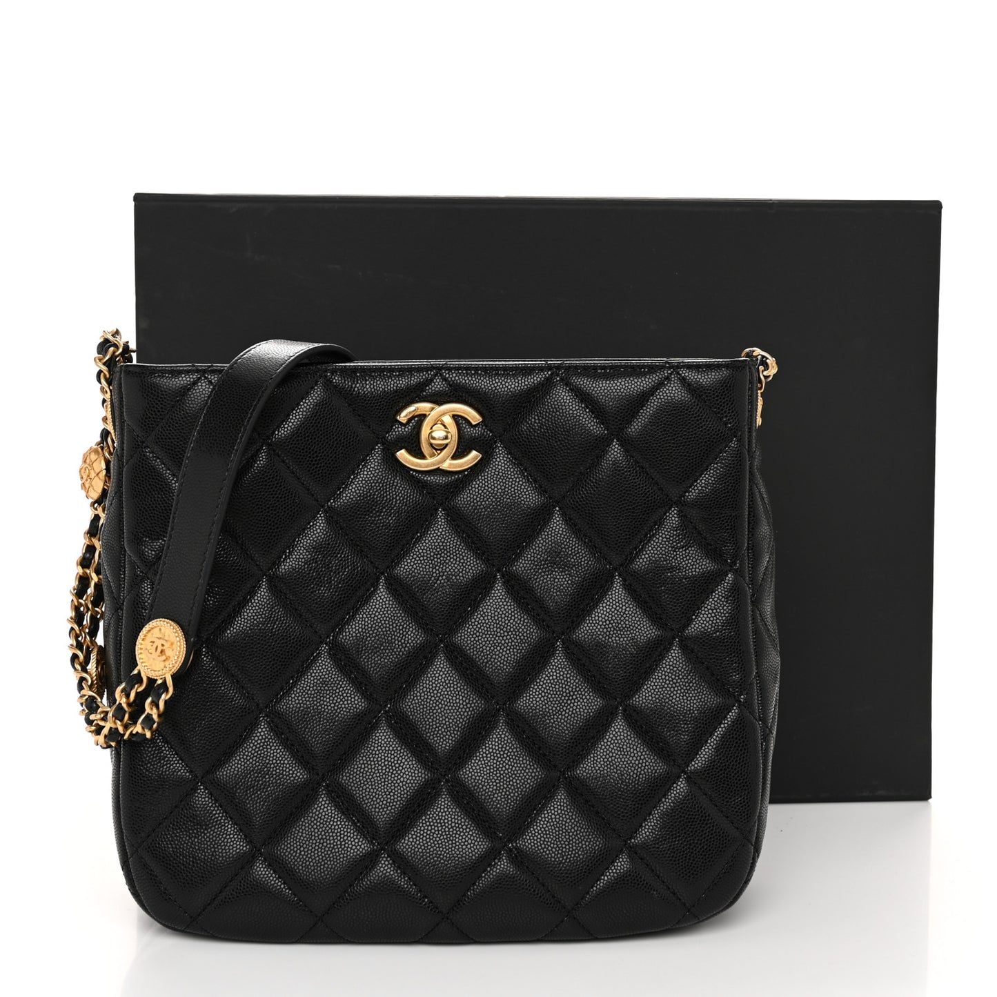 Shiny Caviar Quilted Twist Your Buttons Hobo Black