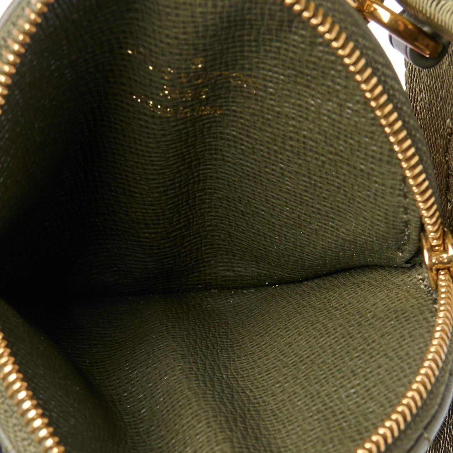 LOUIS VUITTON Calfskin New Wave Multi Pochette Kaki