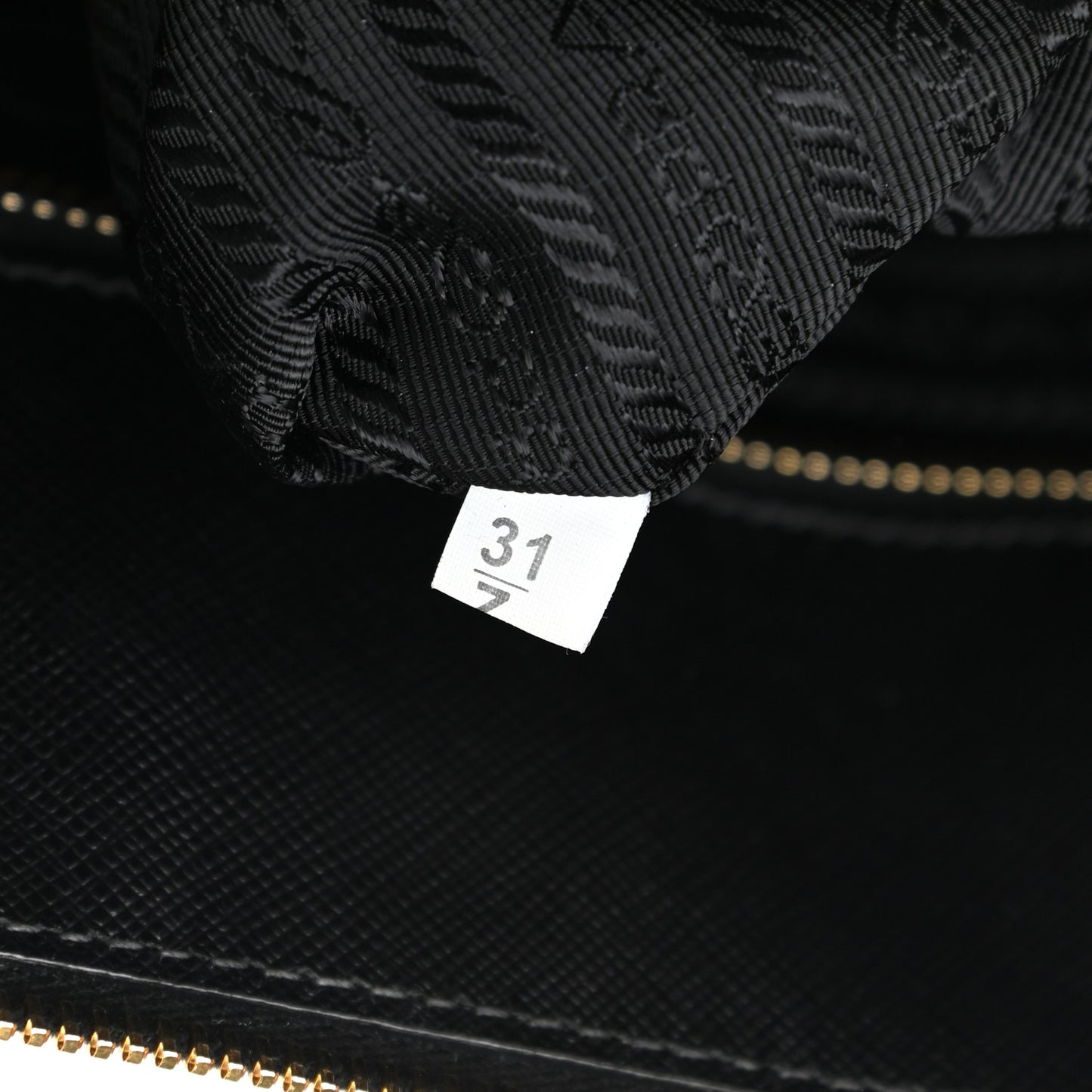 Saffiano Lux Large Promenade Tote Black