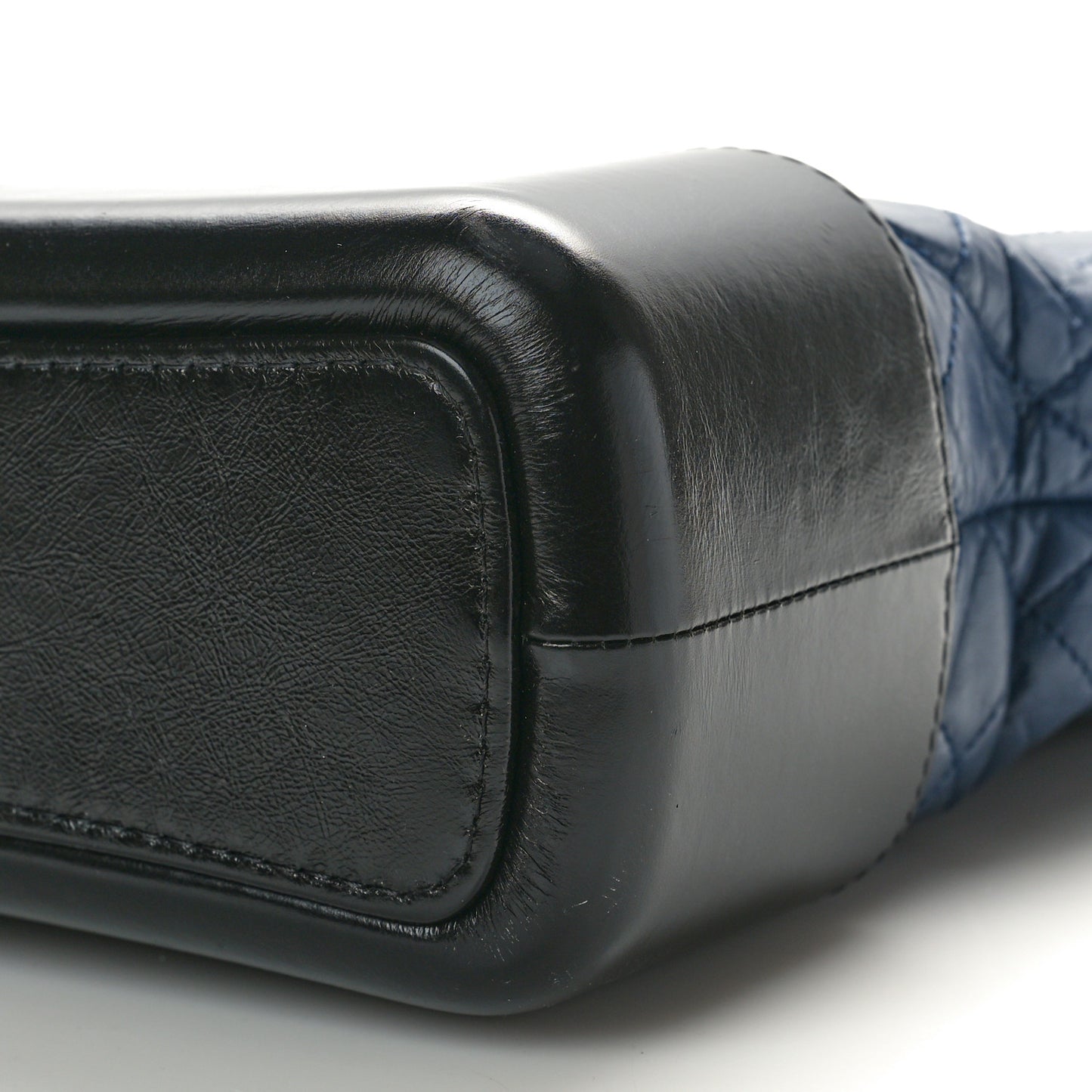 Aged Calfskin Quilted Medium Gabrielle Hobo Navy Black