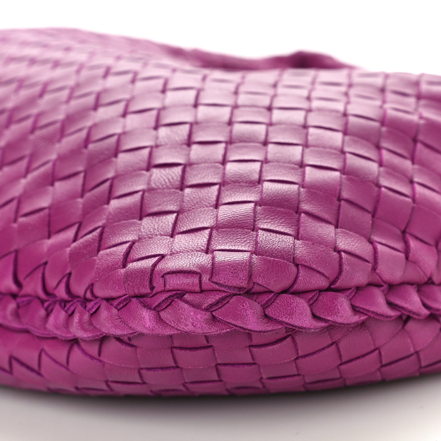 Nappa Intrecciato Medium Veneta Hobo Twilight