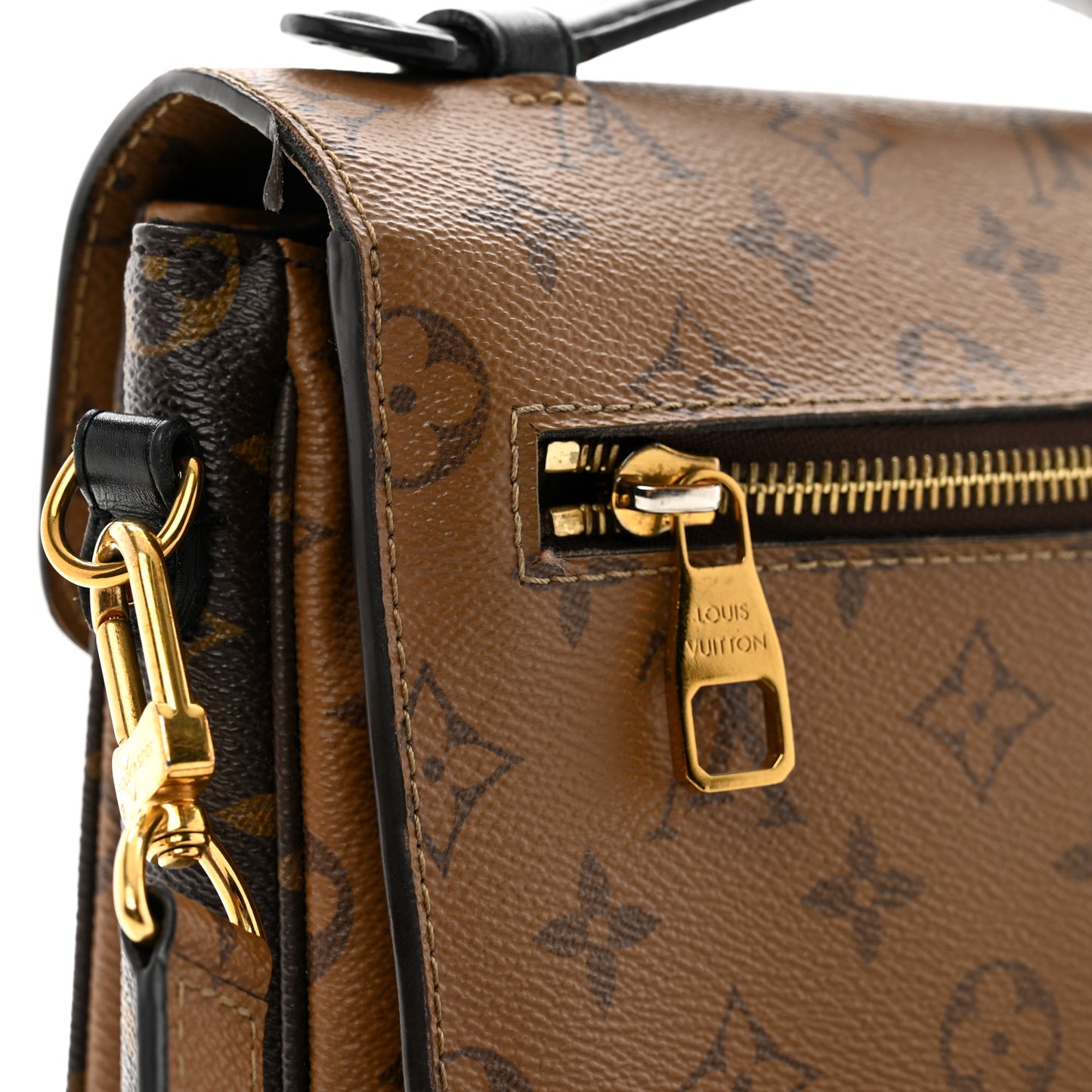 Reverse Monogram Pochette Metis