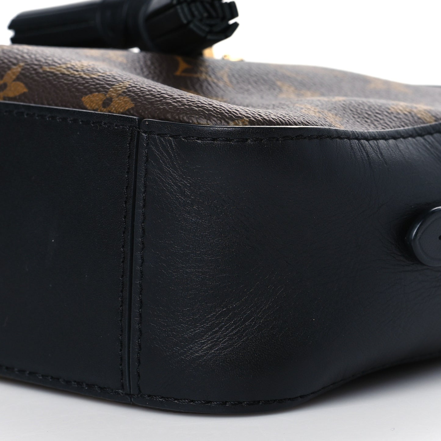 Monogram Saintonge Black