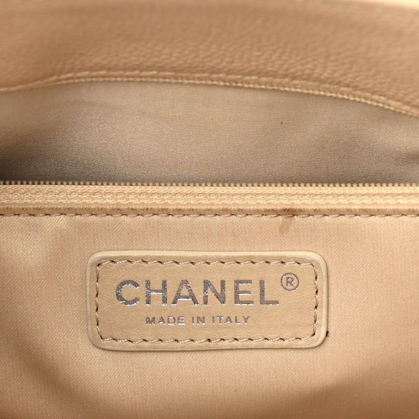 Caviar Quilted Grand Shopping Tote GST Beige Clair