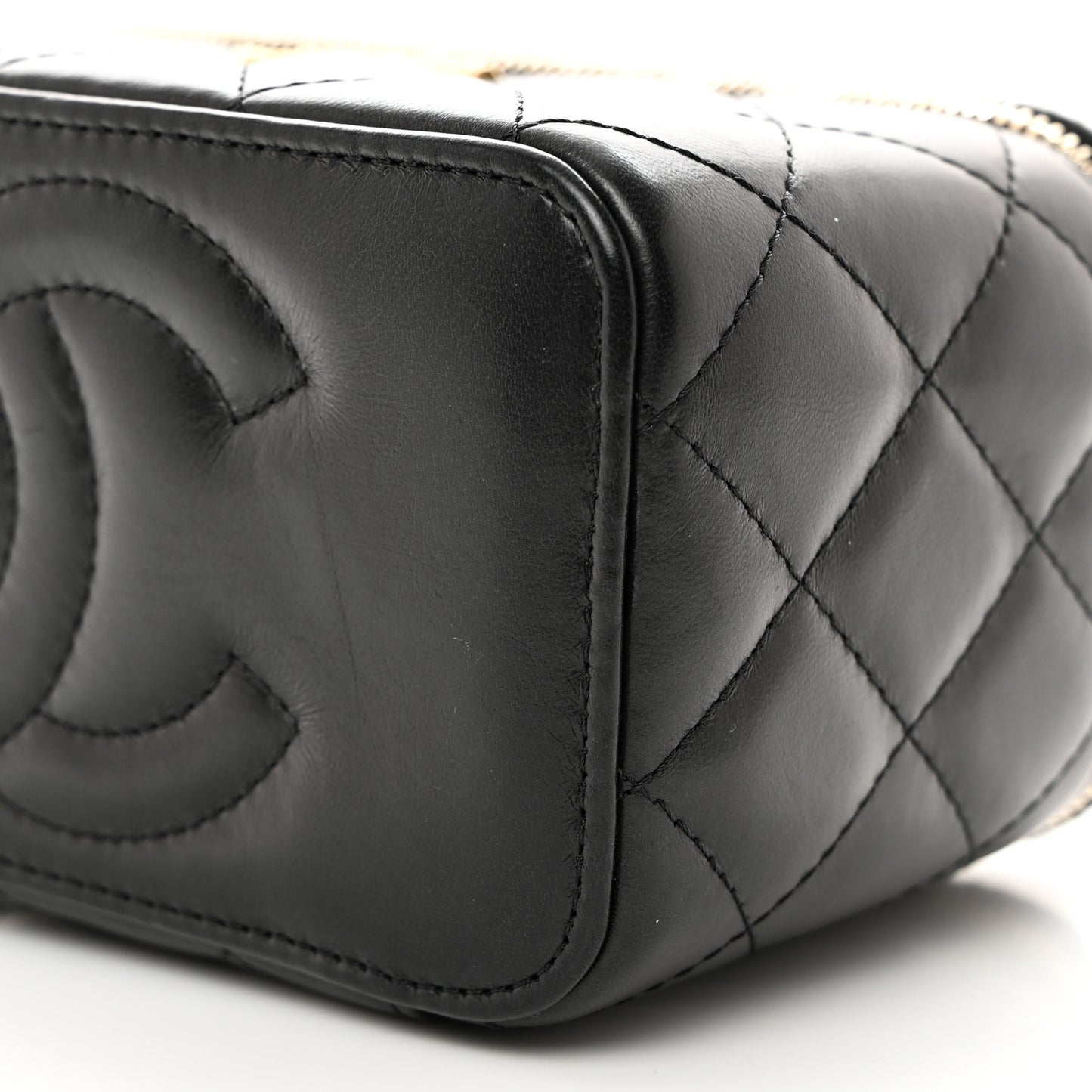 Lambskin Quilted Small Pillow Crush Vanity Case With Chain Black