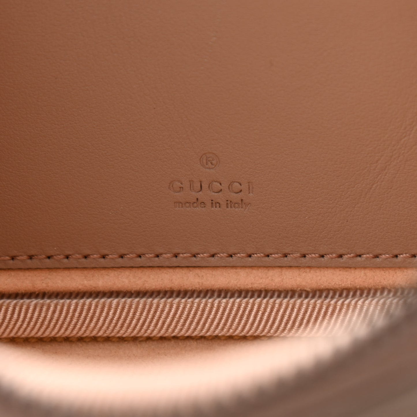 Calfskin Matelasse Mini GG Marmont Chain Crossbody Bag Porcelain Rose