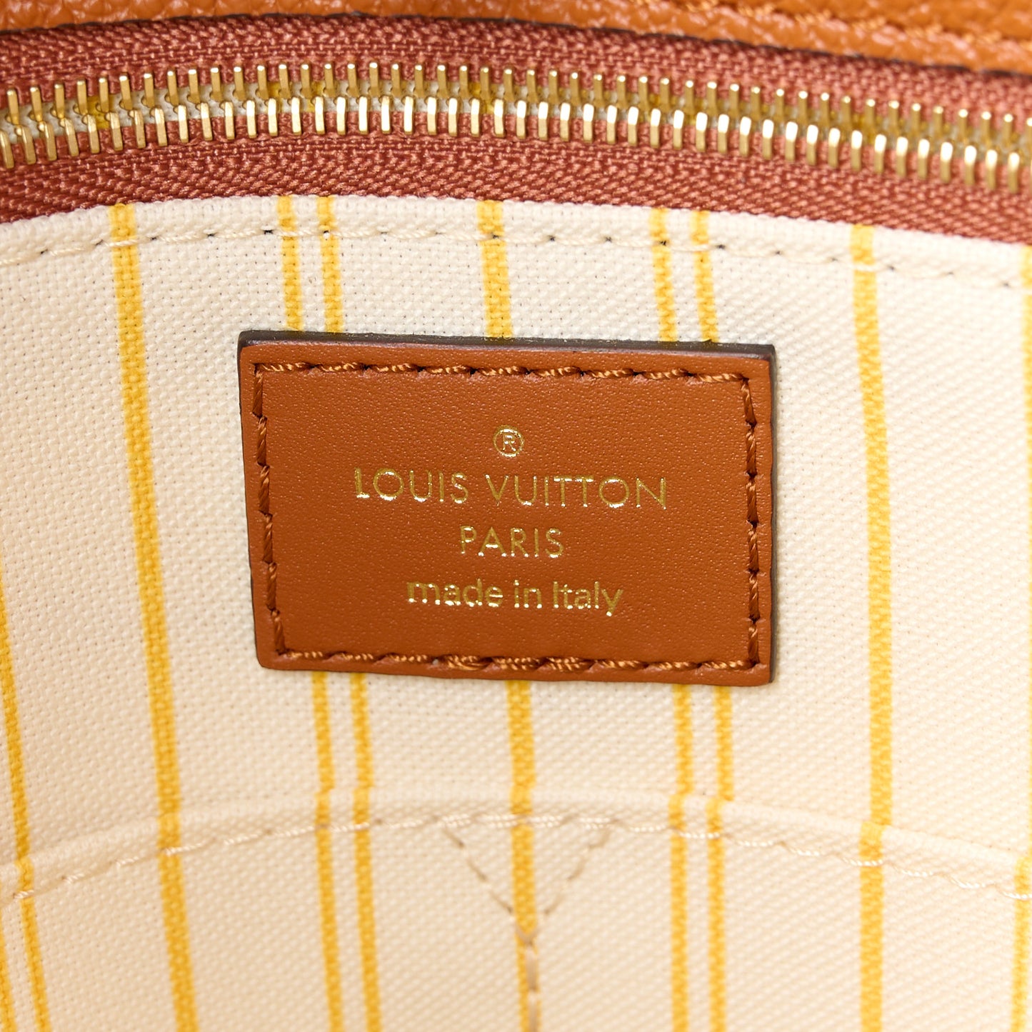 Raffia Calfskin Monogram Giant Onthego MM Tan